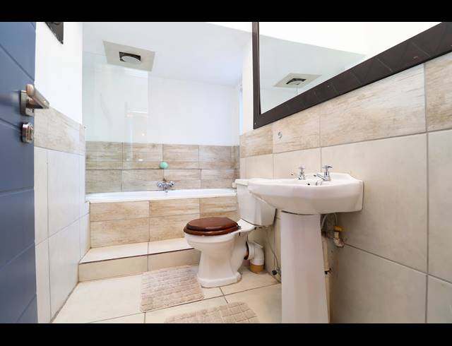 3 BEDROOM HOUSE FOR SALE IN MELVILLE
